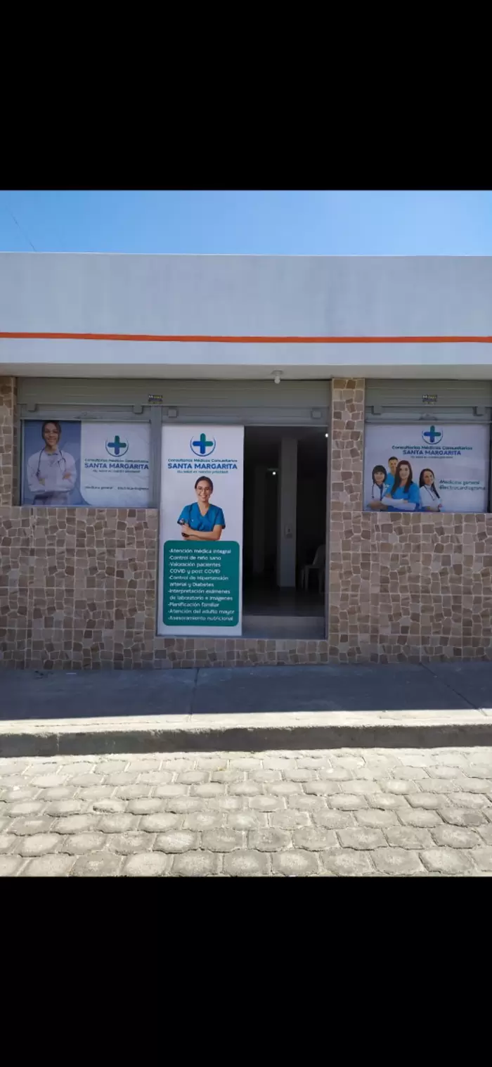 $ 1 Vendo Centro Médico con 5 consultorios en Calderón